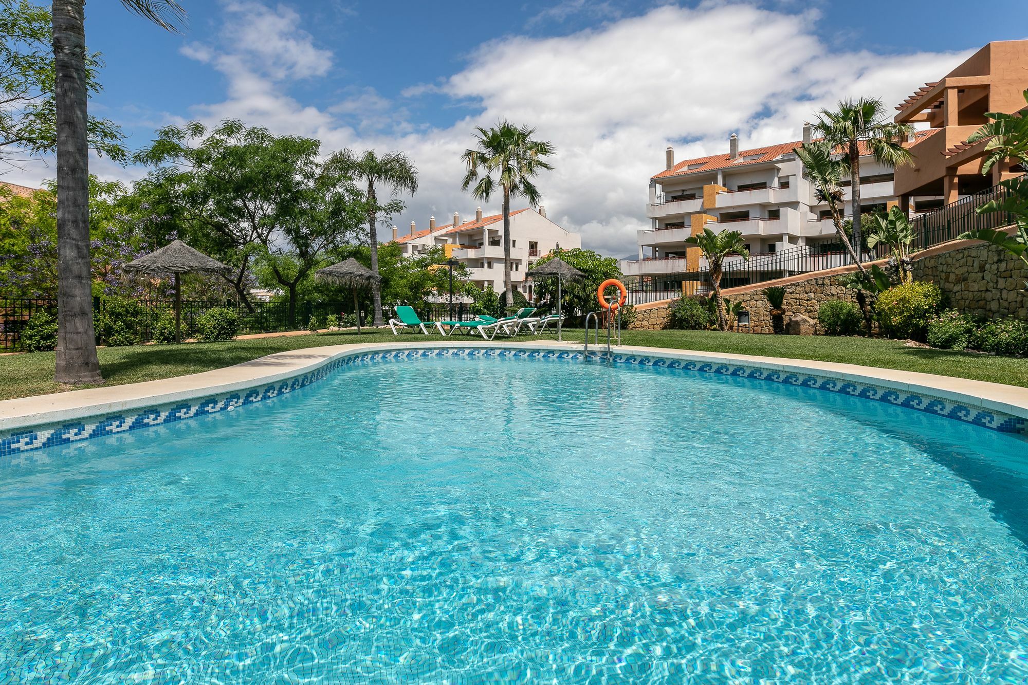 Elviria Luxury Penthouse Two Parking And Golf