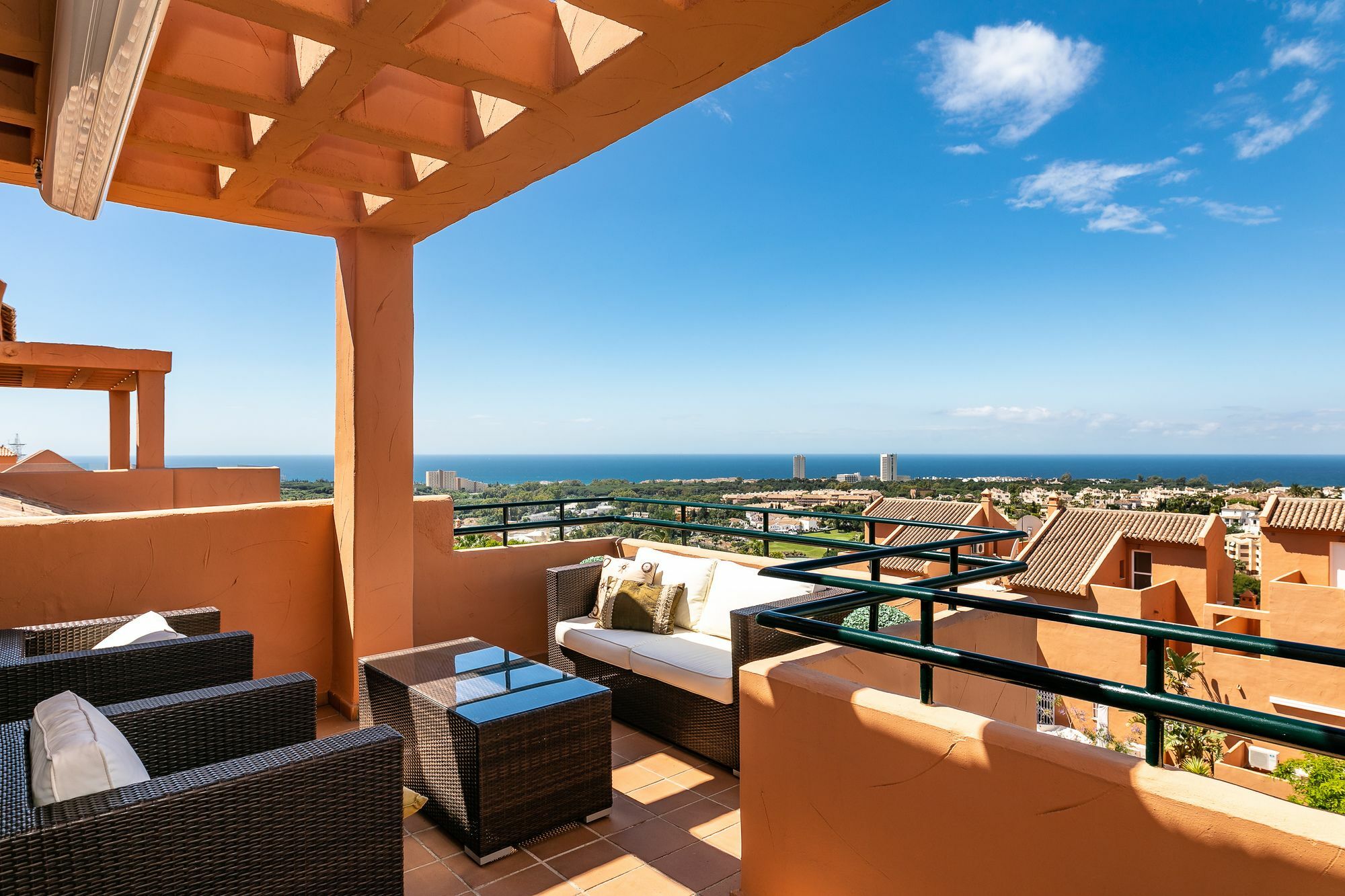 Elviria Luxury Penthouse Two Parking And Golf *