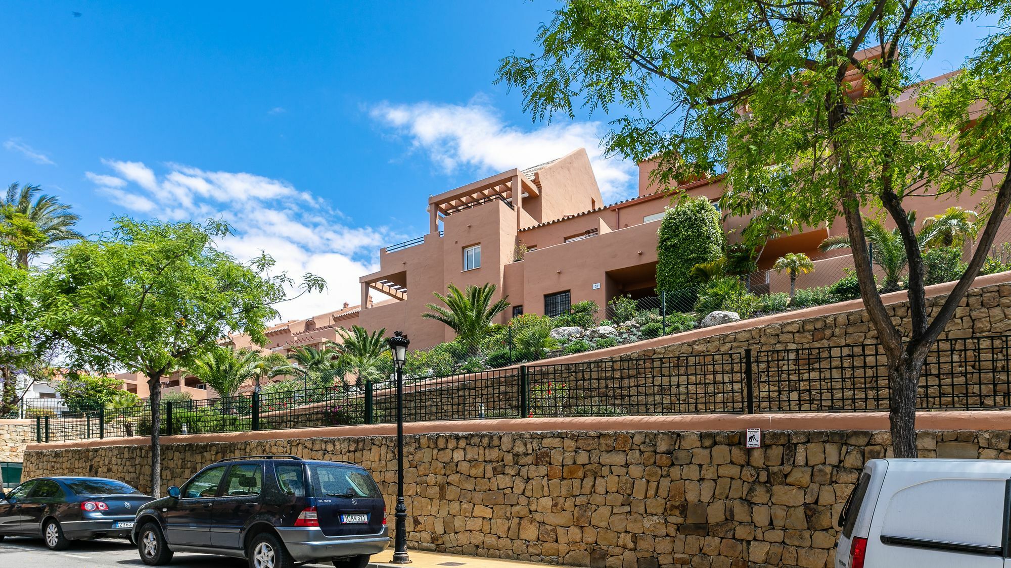 Elviria Luxury Penthouse Two Parking And Golf *